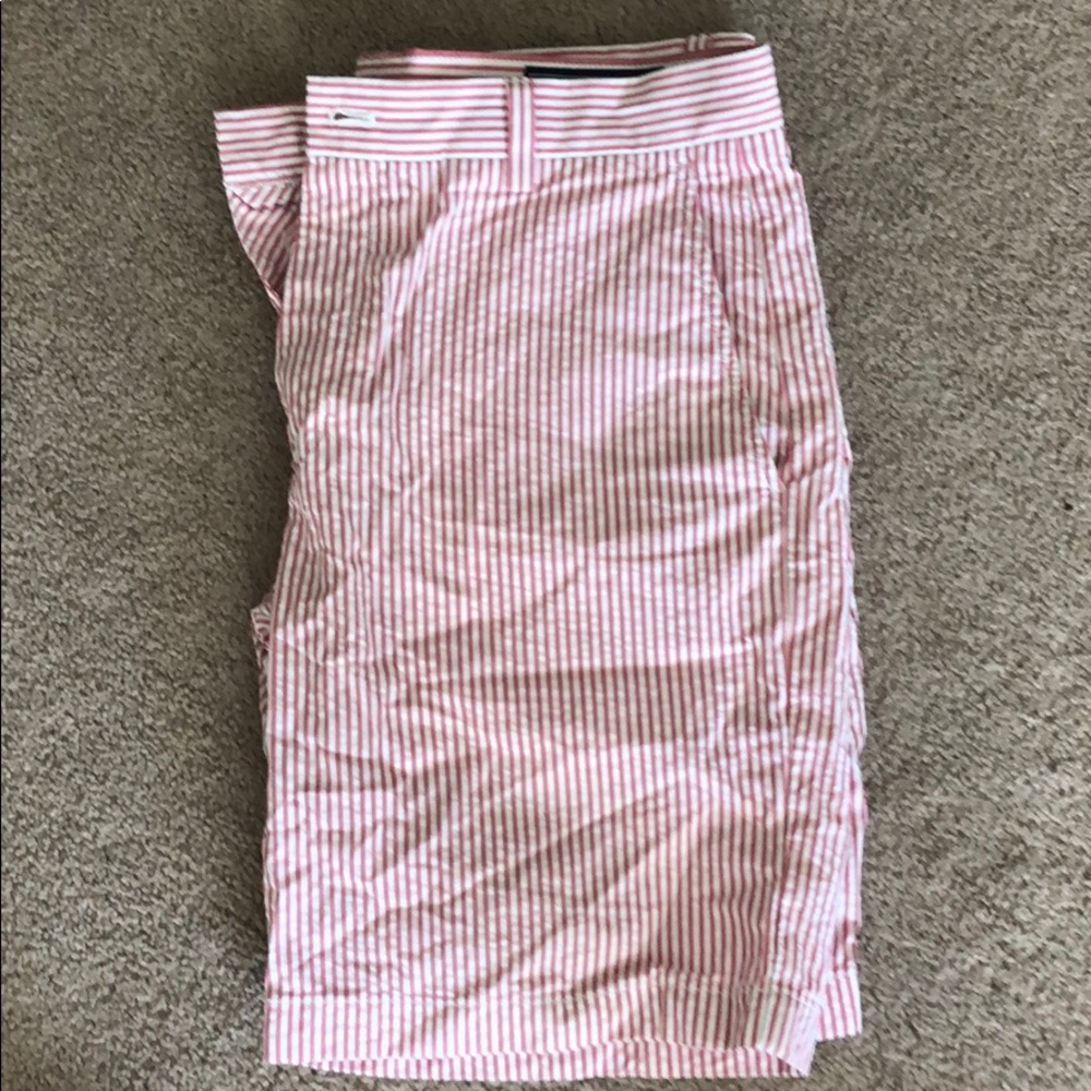 Red & White Vineyard Vines Striped Shorts
